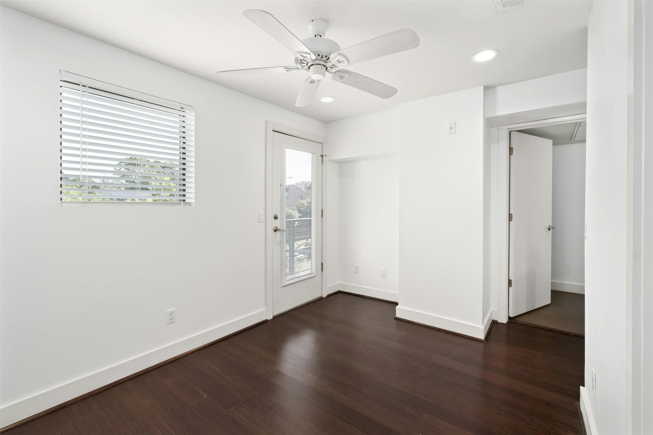 1603 Enfield Road, Unit 301 Austin, TX 78703 - Photo 9 of 24 Gallery Image 9