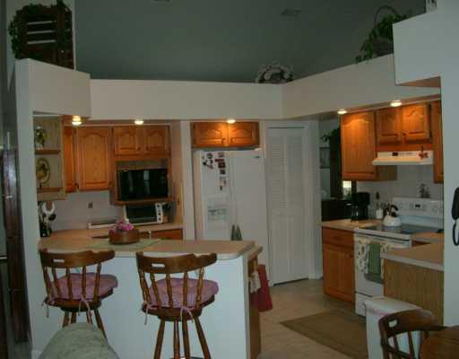 5578 Southeast Major Way Stuart, FL 34997 - Photo 2 of 8 Gallery Image 2