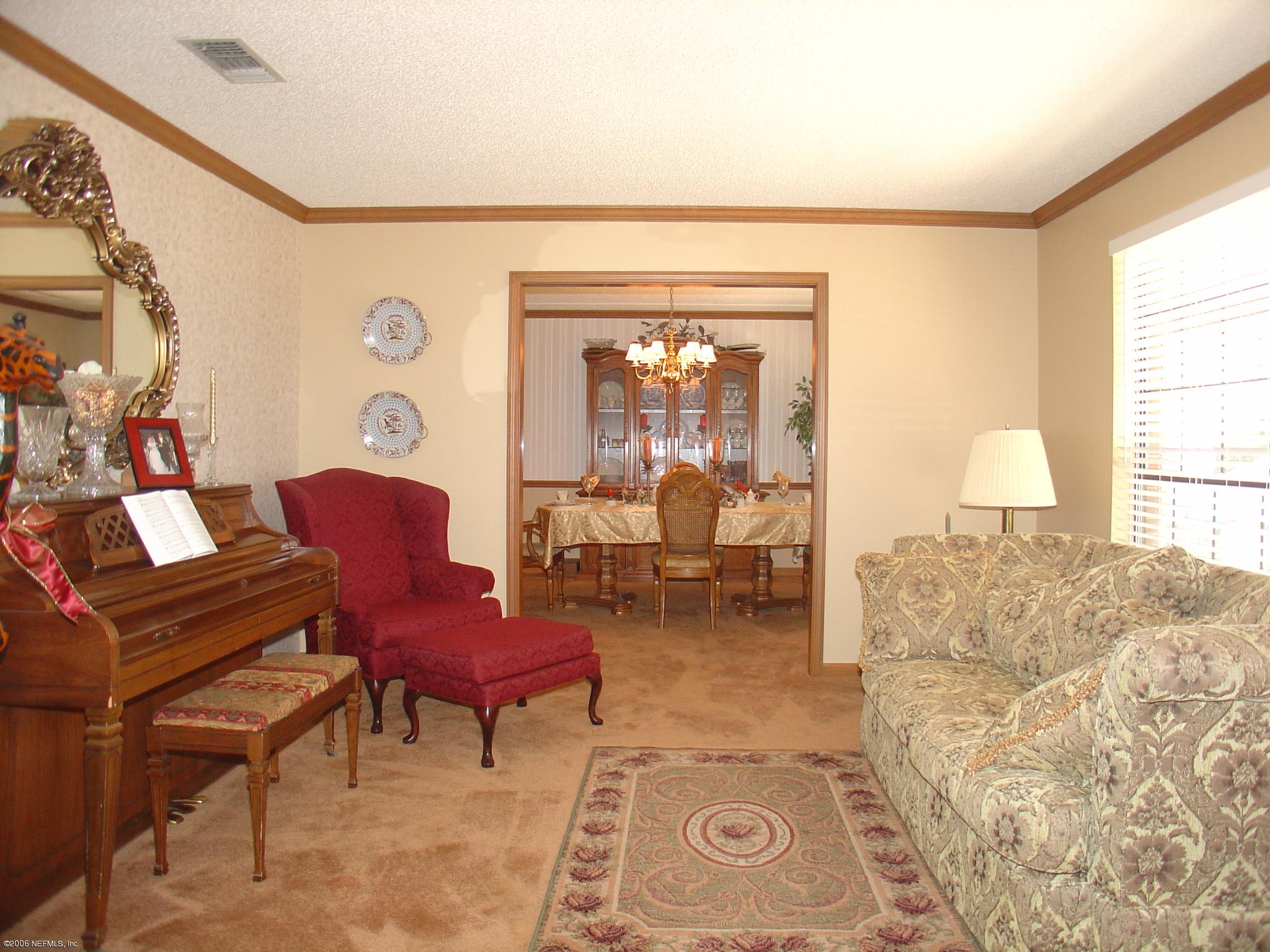 3845 Hartley Road Jacksonville, FL 32257 - Photo 6 of 12 LR & DR