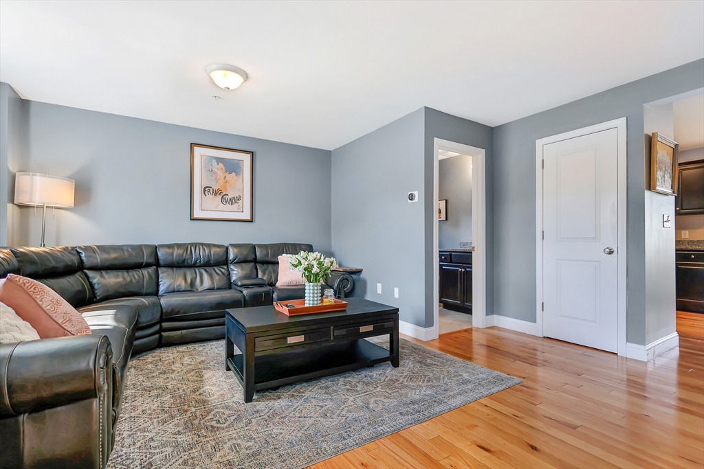 2 Cross Road, Unit 2 Haverhill, MA 01835 - Photo 5 of 33