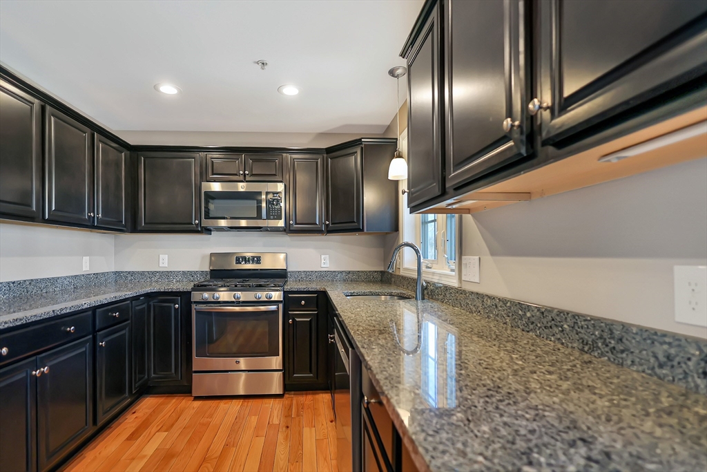 2 Cross Road, Unit 2 Haverhill, MA 01835 - Photo 10 of 33