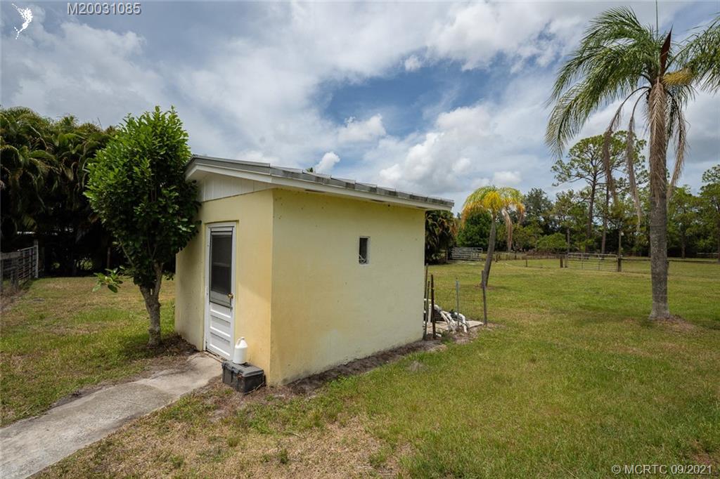 2255 Southwest Ranch Trail Stuart, FL 34997 - Photo 19 of 29 Gallery Image 19