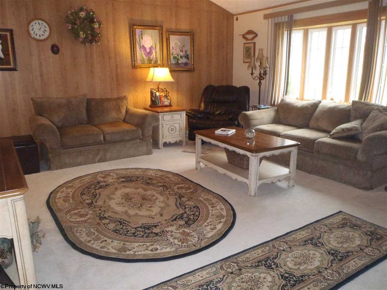 663 Shumaker Road Thornton, WV 26440 - Photo 2 of 20 Gallery Image 2