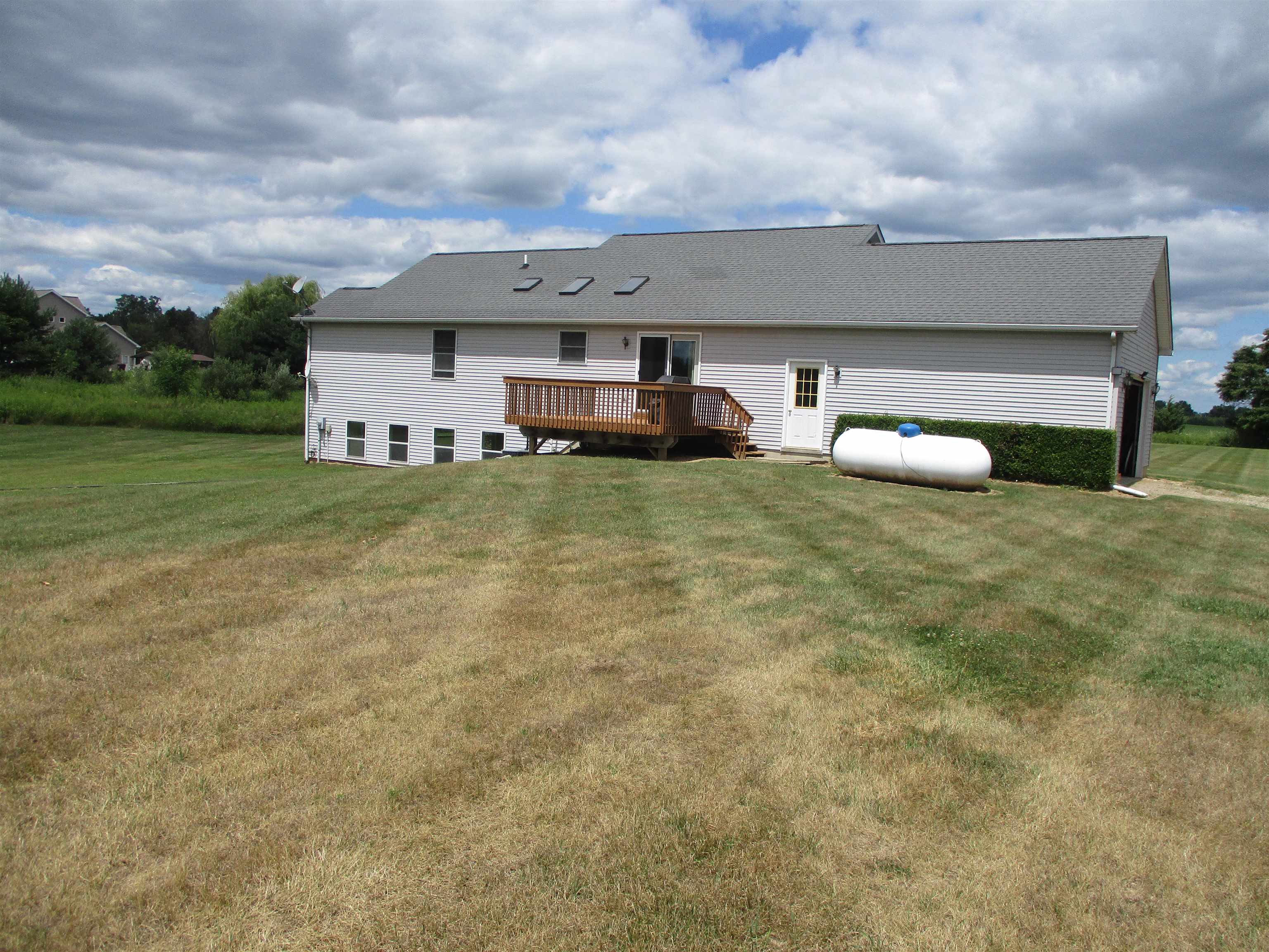 4842 West Colby Road Perry, MI 48872 - Photo 57 of 57 50084854-56.JPG