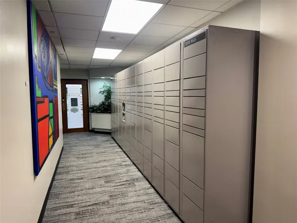 $1,400 | 2016 Main Street, Unit 2505, Houston, TX 77002