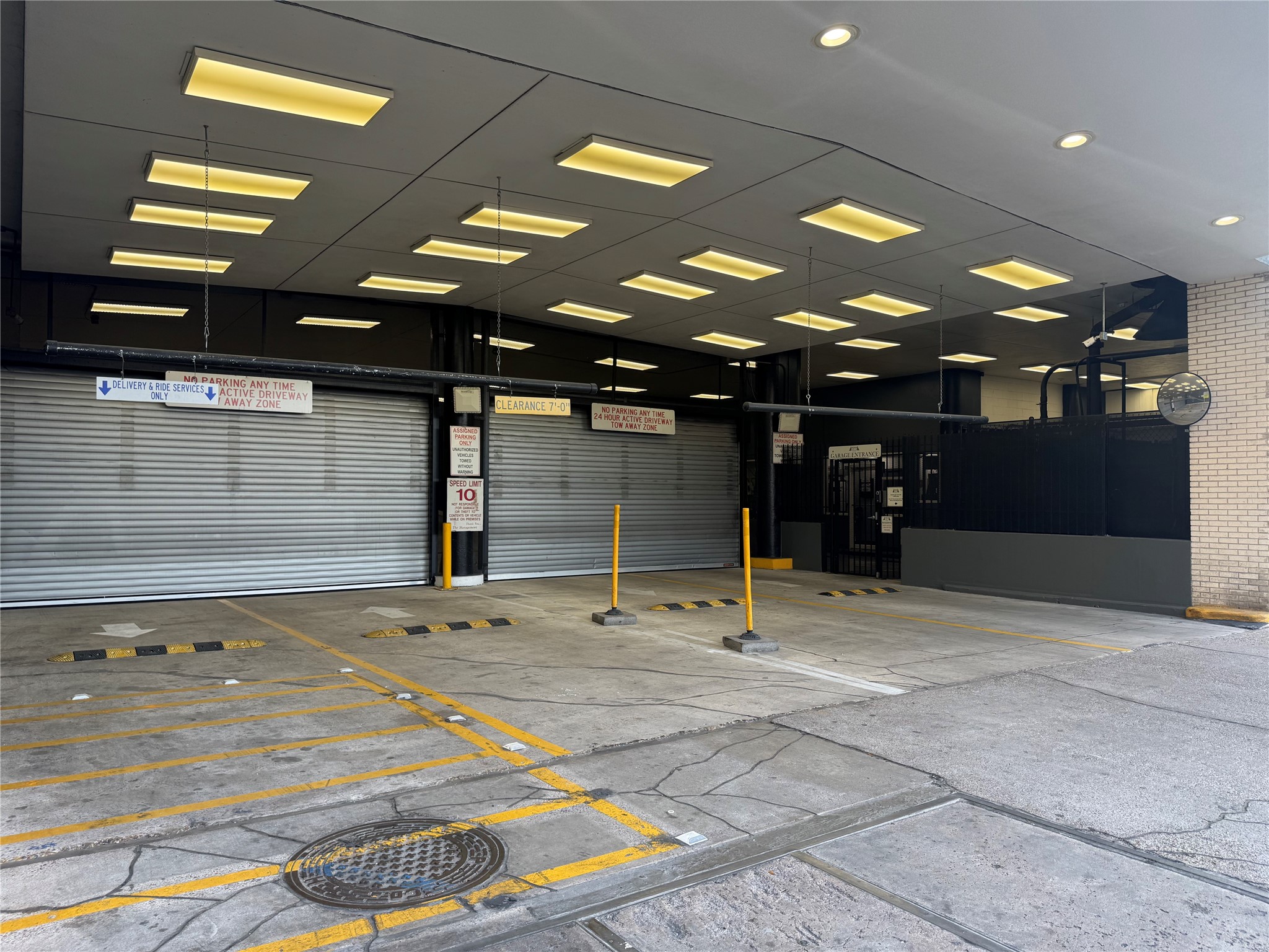 2016 Main Street, Unit 2505 Houston, TX 77002 - Photo 24 of 26