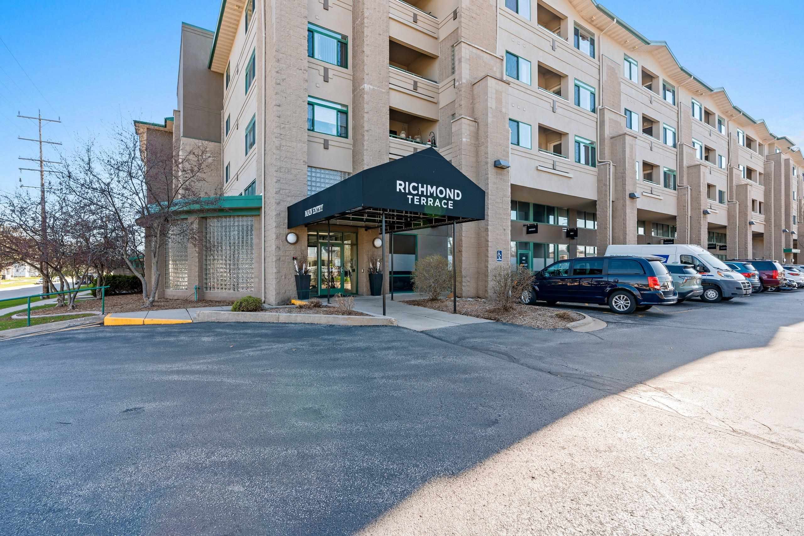 400 North Richmond Street, Unit 518 Appleton, WI 54911 - Photo 1 of 60
