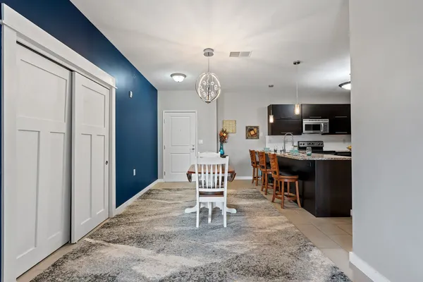 $359,900 | 400 North Richmond Street, Unit 518, Appleton, WI 54911