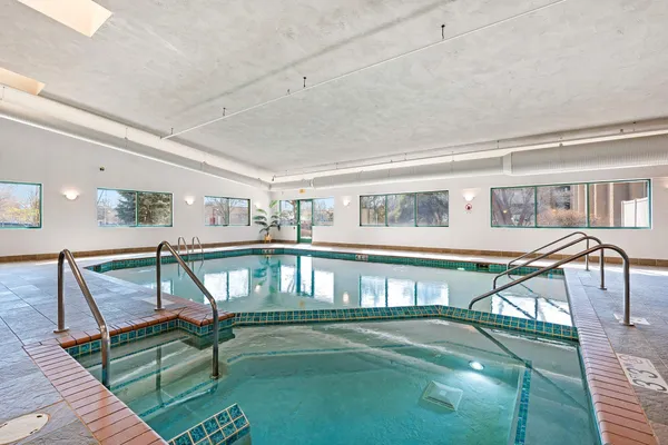 $359,900 | 400 North Richmond Street, Unit 518, Appleton, WI 54911
