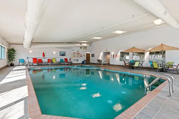 $359,900 | 400 North Richmond Street, Unit 518, Appleton, WI 54911