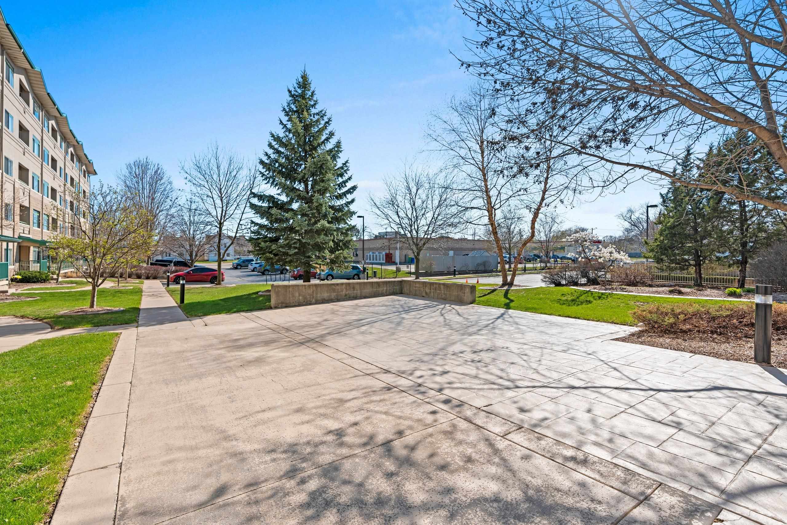 400 North Richmond Street, Unit 518 Appleton, WI 54911 - Photo 49 of 60
