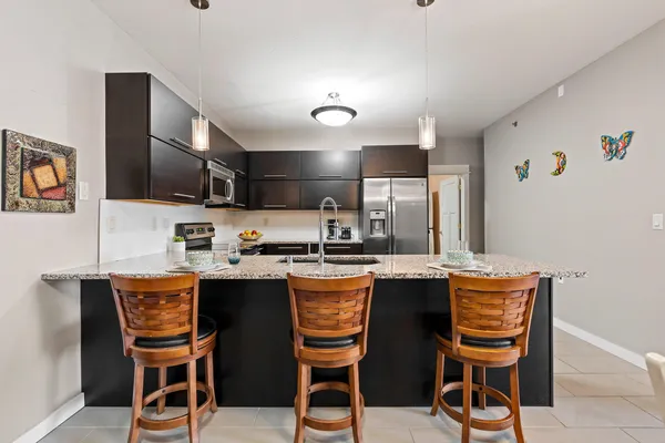 $359,900 | 400 North Richmond Street, Unit 518, Appleton, WI 54911