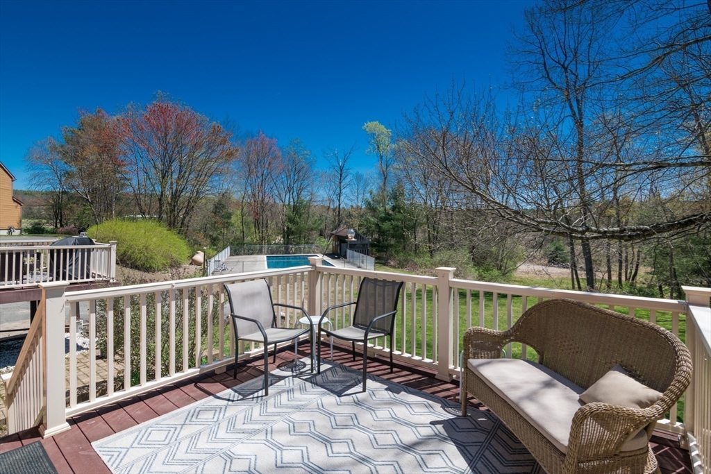 40 Ware Road, Unit 4 Belchertown, MA 01007 - Photo 11 of 35 Gallery Image 11