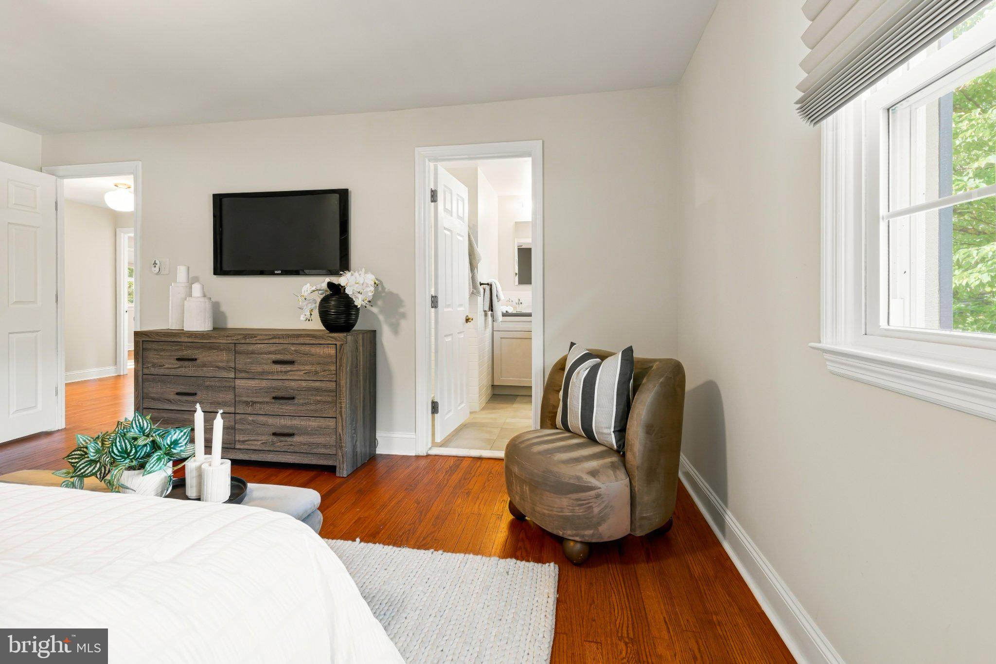 8113 Winston Road Philadelphia, PA 19118 - Photo 36 of 57 Gallery Image 36