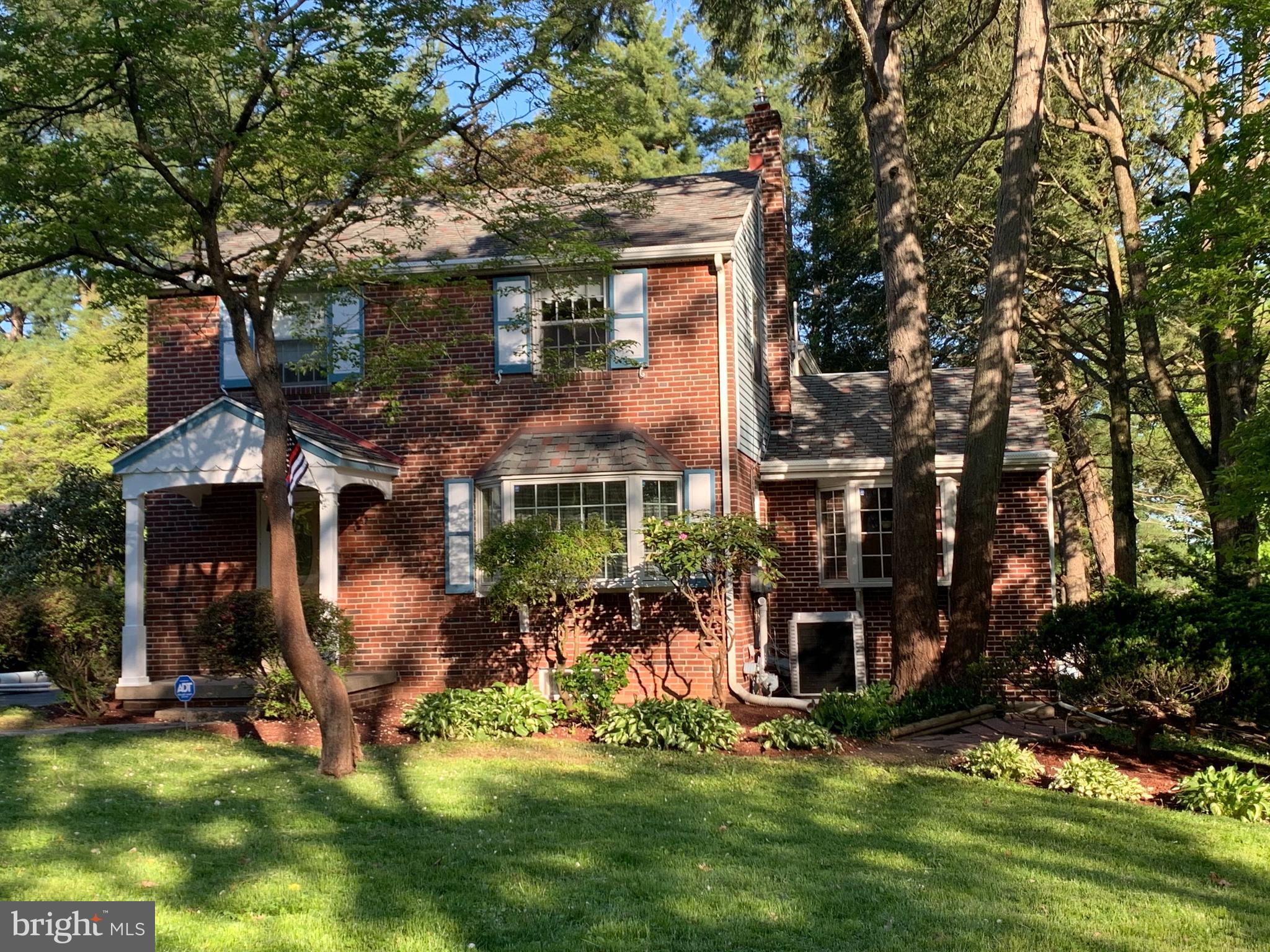 2404 Boyd Road Huntingdon Valley, PA 19006 - Photo 7 of 31