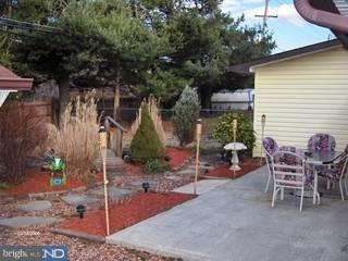 22 Quickset Road Levittown, PA 19057 - Photo 3 of 6 Gallery Image 3