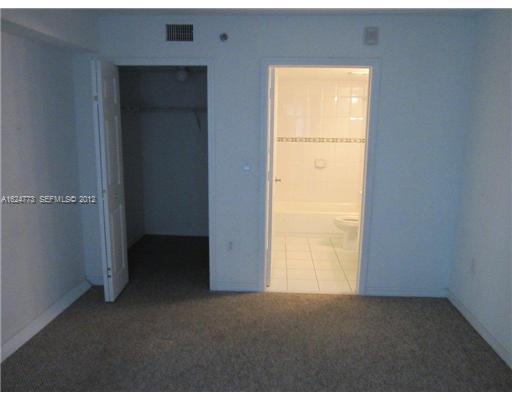 2475 Northwest 16th St Road, Unit 207 Miami, FL 33125 - Photo 7 of 11 Exterior Front