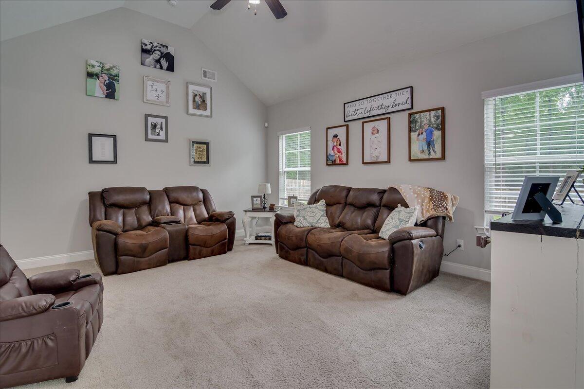 477 Del Rio Road Hephzibah, GA 30815 - Photo 11 of 37 12-112
