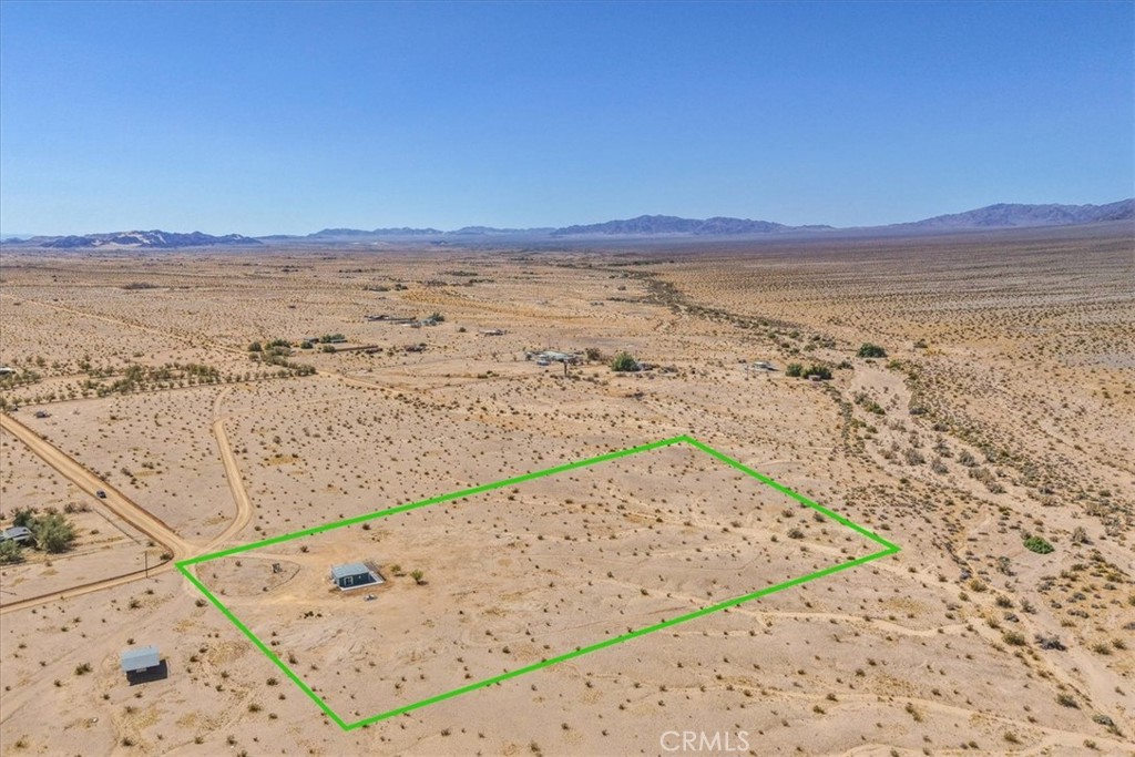 84320 McCombie Road Twentynine Palms, CA 92277 - Photo 55 of 57 a view of ocean view and mountain
