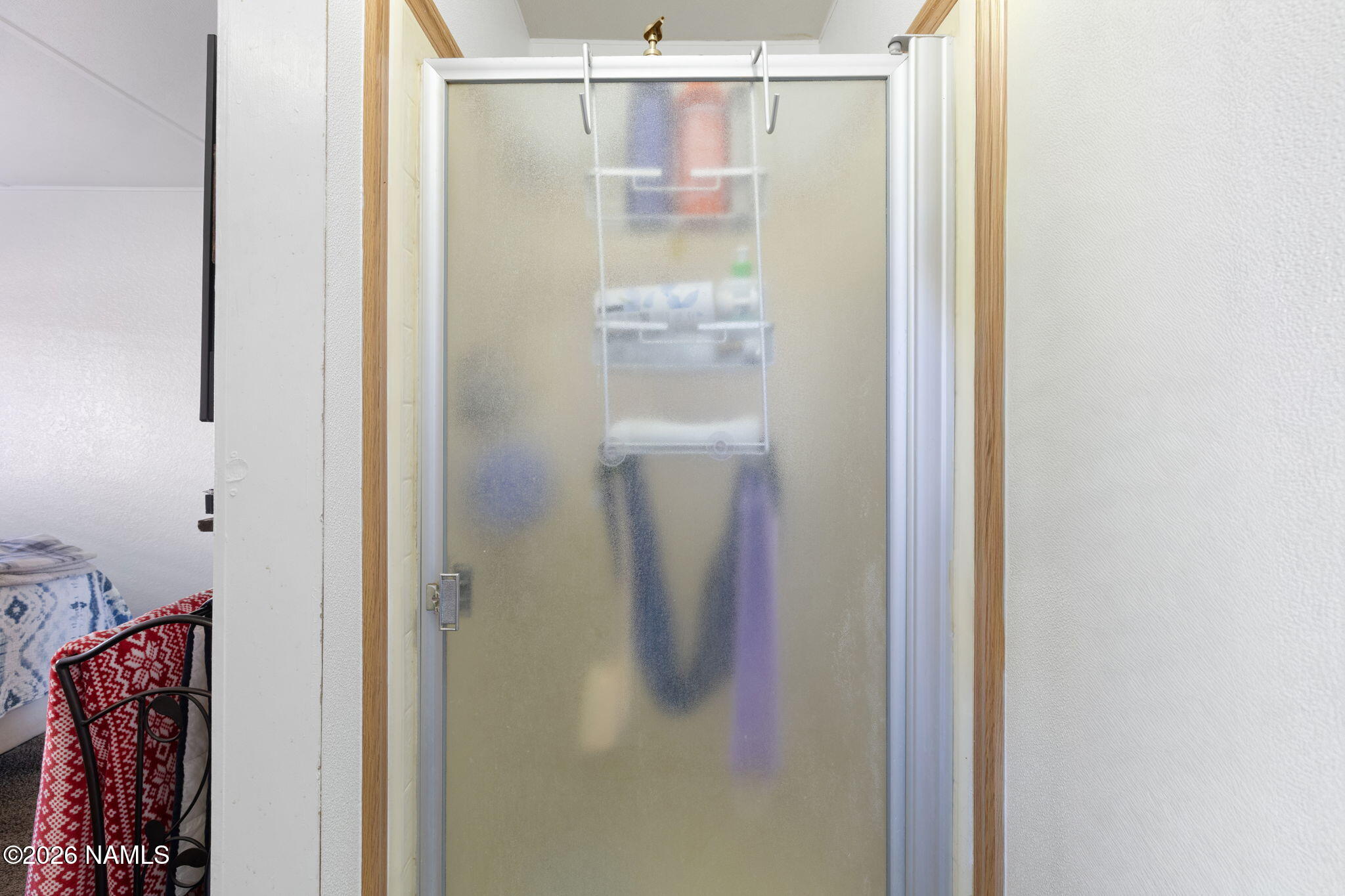 1050 North Arpt Road Williams, AZ 86046 - Photo 18 of 29 a bathroom with a shower