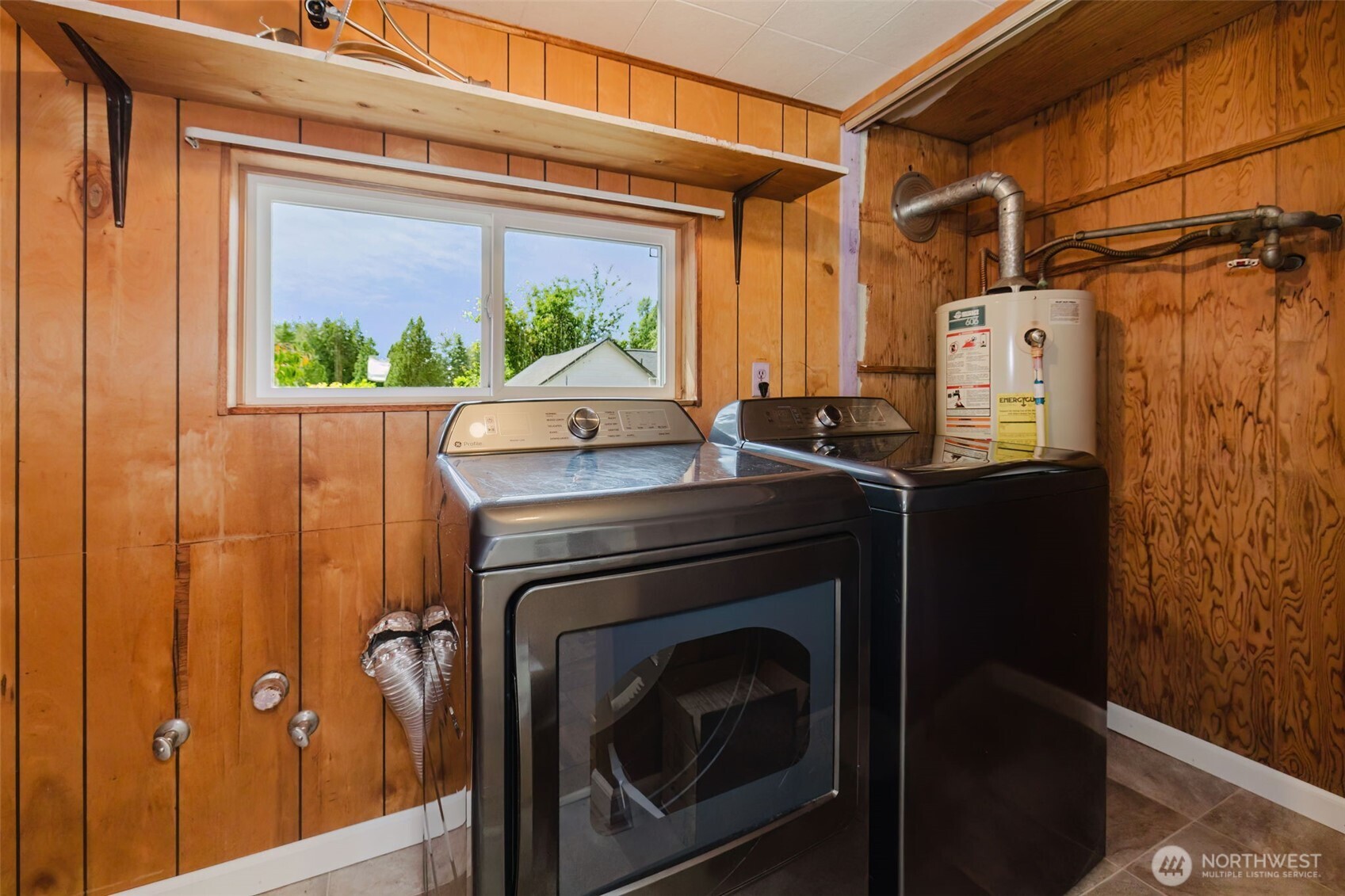 4564 Southeast Horstman Road Port Orchard, WA 98366 - Photo 11 of 36 Gallery Image 11