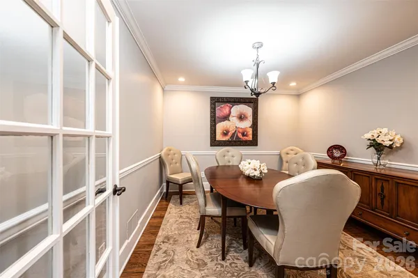 $599,000 | 923 1st Street Northeast, Hickory, NC 28601