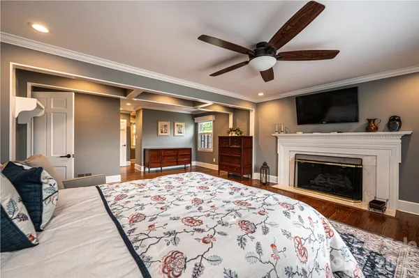 $599,000 | 923 1st Street Northeast, Hickory, NC 28601