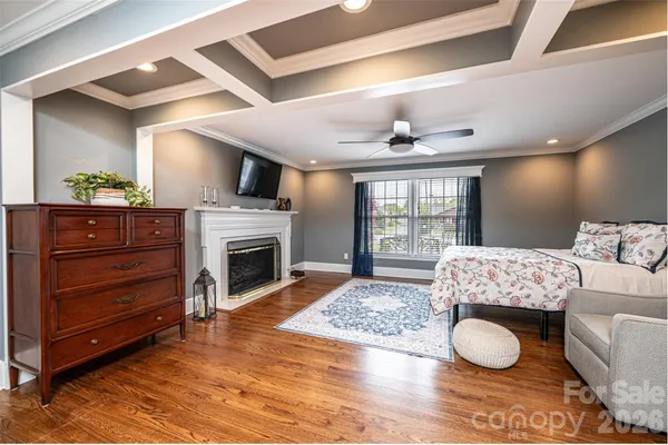 $599,000 | 923 1st Street Northeast, Hickory, NC 28601