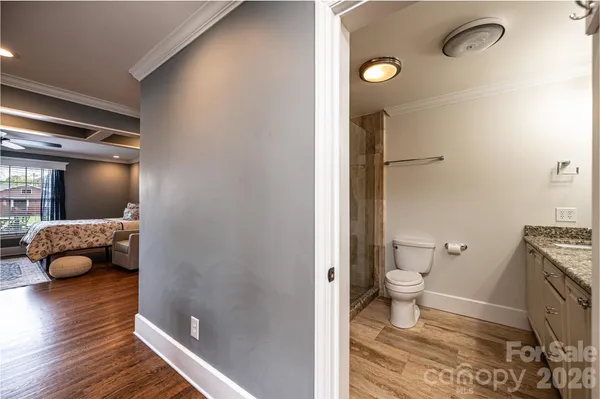 $599,000 | 923 1st Street Northeast, Hickory, NC 28601