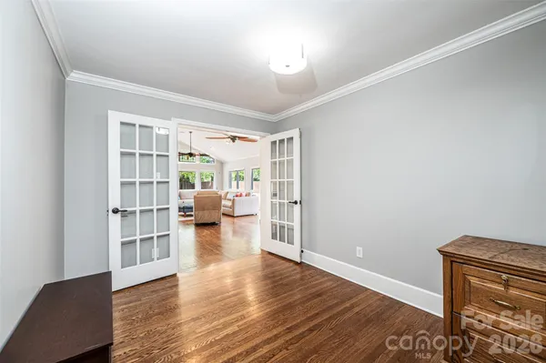 $599,000 | 923 1st Street Northeast, Hickory, NC 28601