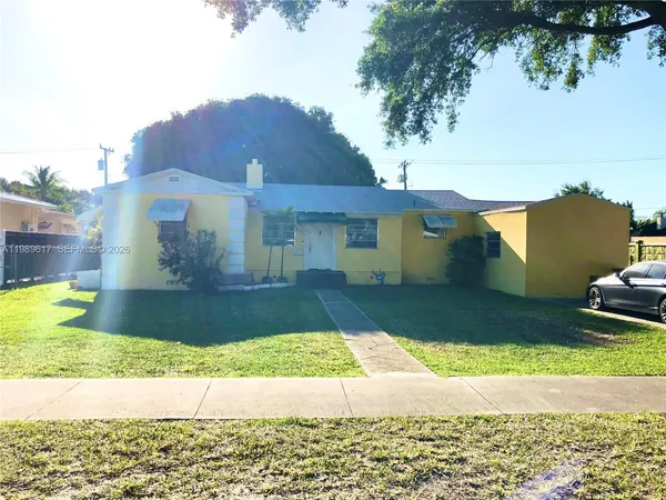 $4,500 | 432 Palmetto Drive, Miami Springs, FL 33166