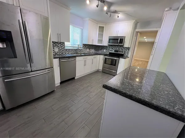 $4,500 | 432 Palmetto Drive, Miami Springs, FL 33166