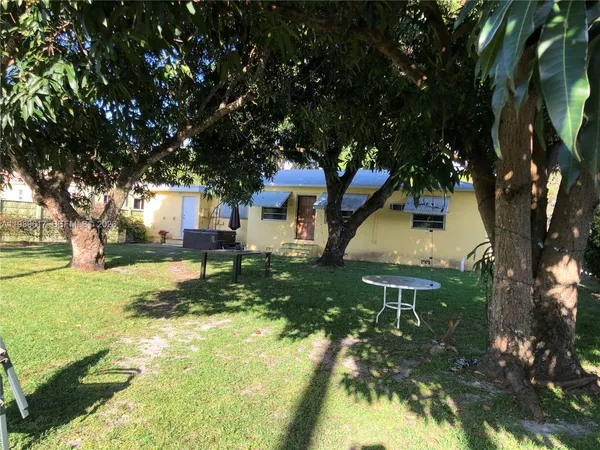 $4,500 | 432 Palmetto Drive, Miami Springs, FL 33166