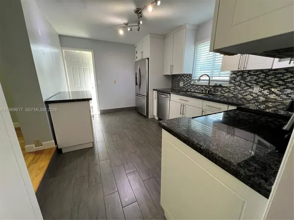 $4,500 | 432 Palmetto Drive, Miami Springs, FL 33166