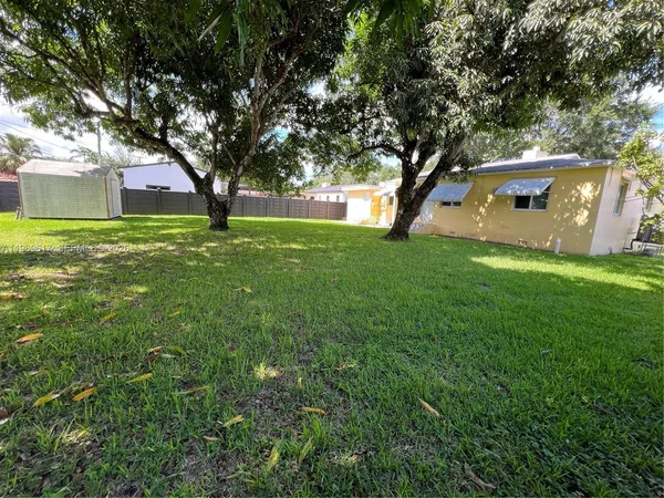 $4,500 | 432 Palmetto Drive, Miami Springs, FL 33166