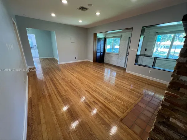 $4,500 | 432 Palmetto Drive, Miami Springs, FL 33166