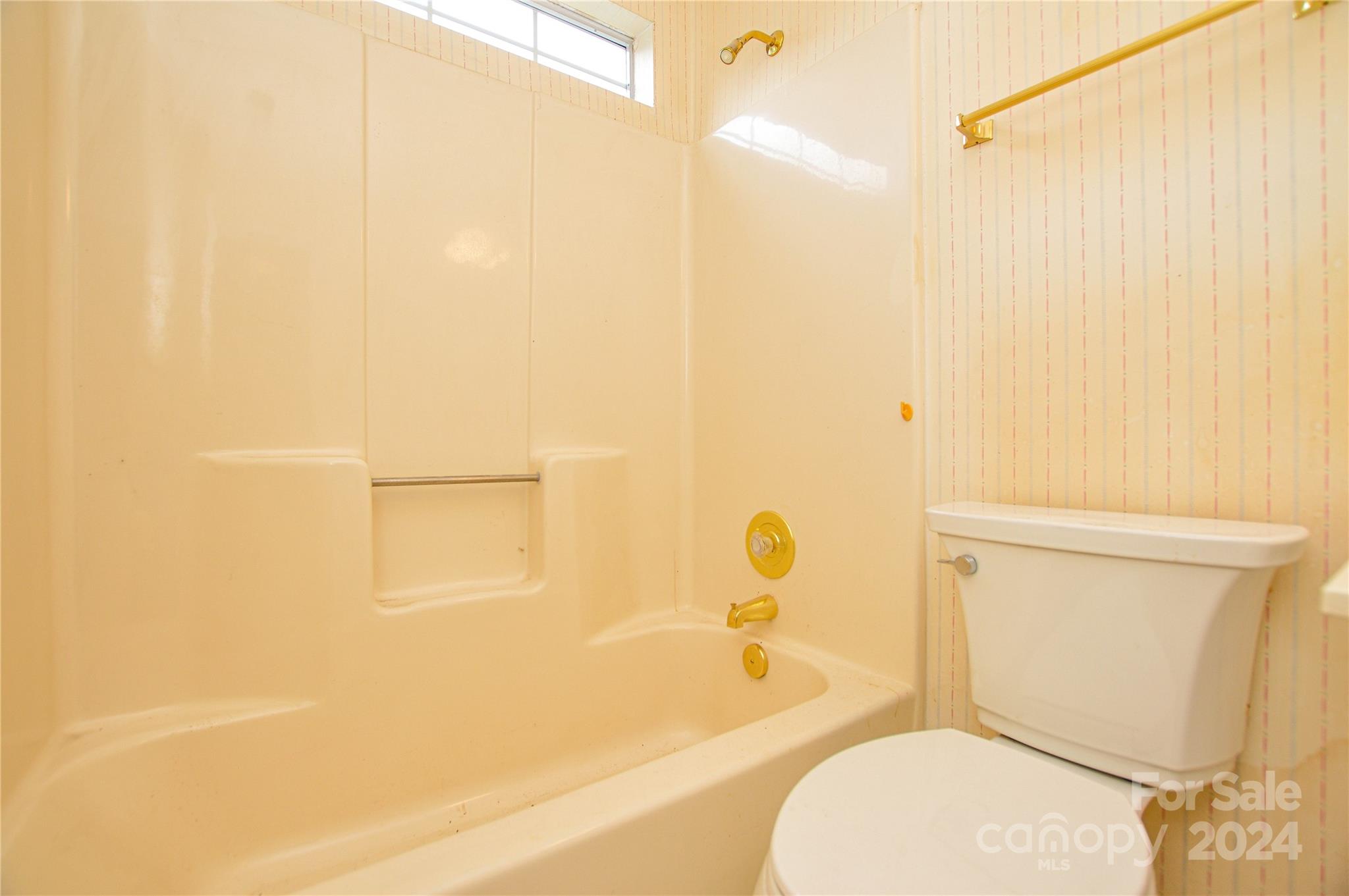 7425 Reedy Creek Road Charlotte, NC 28215 - Photo 29 of 42