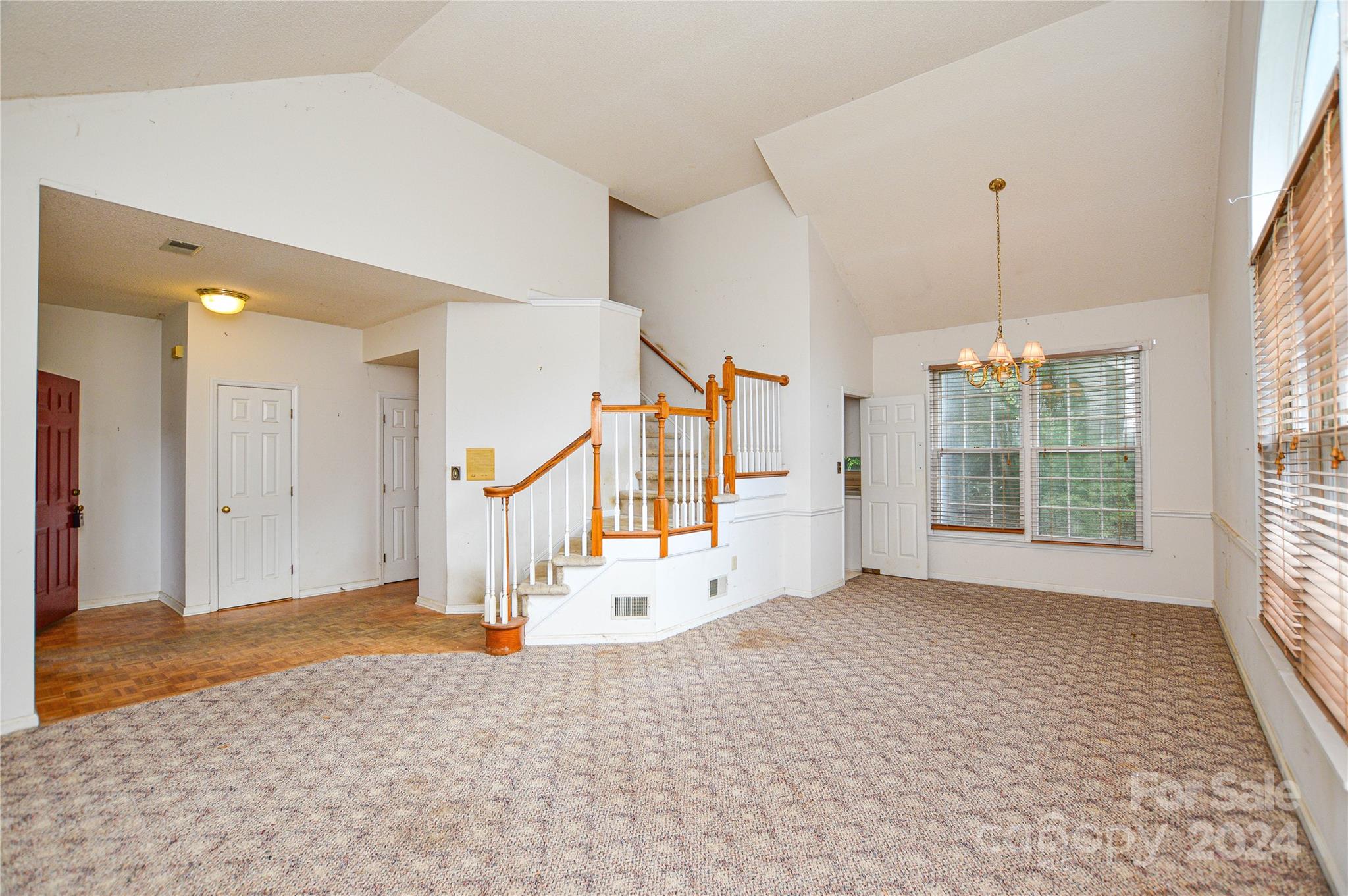 7425 Reedy Creek Road Charlotte, NC 28215 - Photo 10 of 42