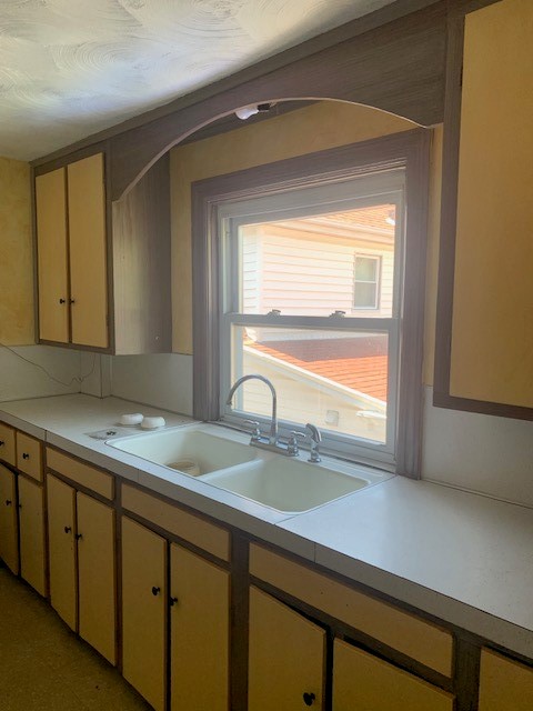 91 Sterling Street Pawtucket, RI 02860 - Photo 15 of 34 2nd floor