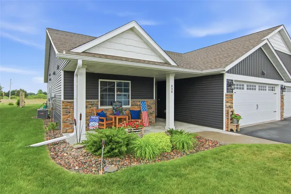 $350,000 | 934 Wissota Green Boulevard, Chippewa Falls, WI 54729