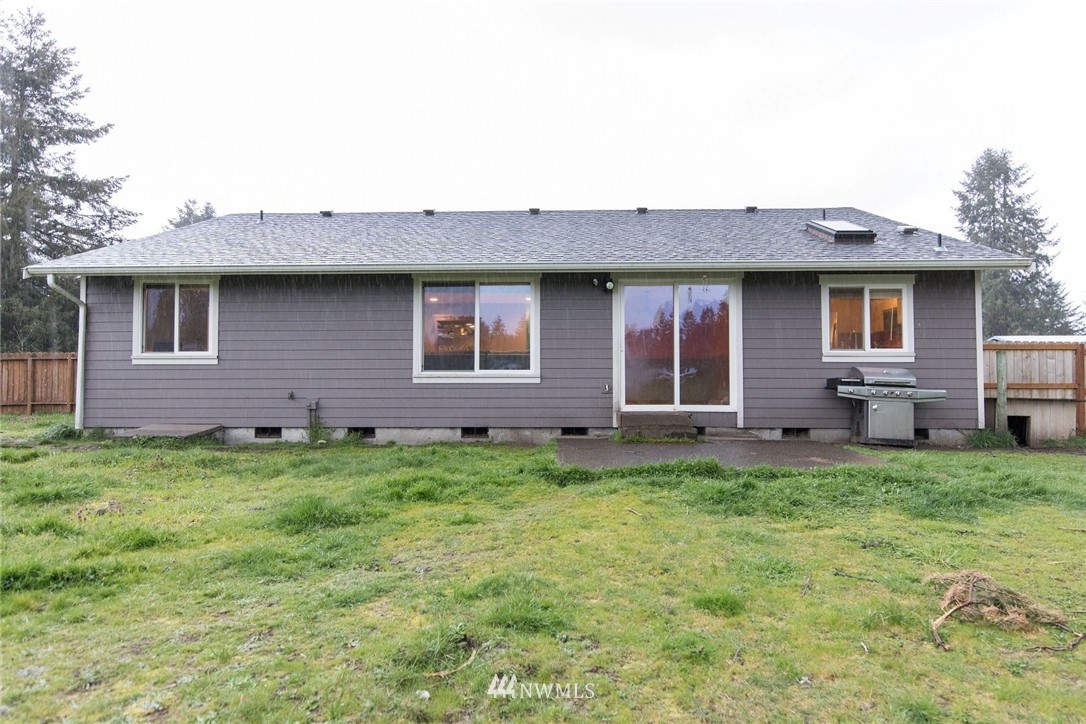 9136 173rd Avenue Southwest Rochester, WA 98579 - Photo 14 of 20