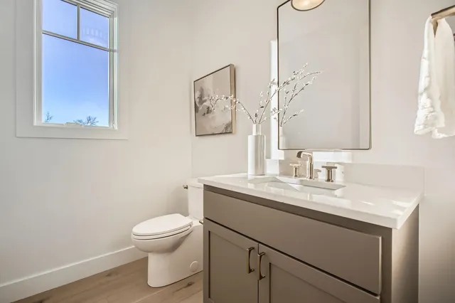 $1,450,000 | 5615 Buffington Lane, Shorewood, MN 55331