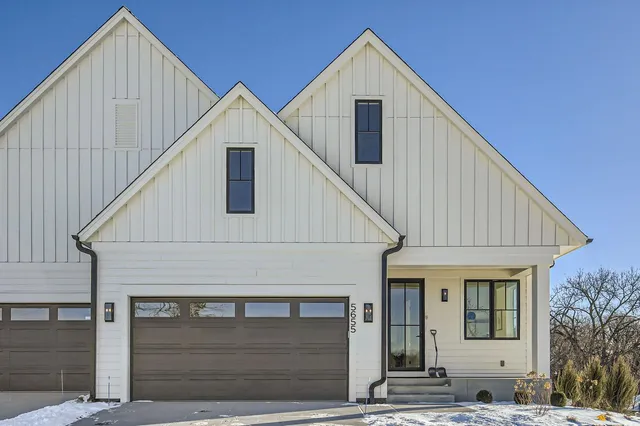 $1,450,000 | 5615 Buffington Lane, Shorewood, MN 55331