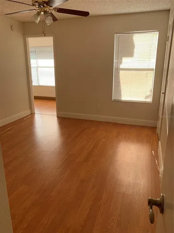 $1,450 | 5156 Conroy Road, Unit 35, Orlando, FL 32811