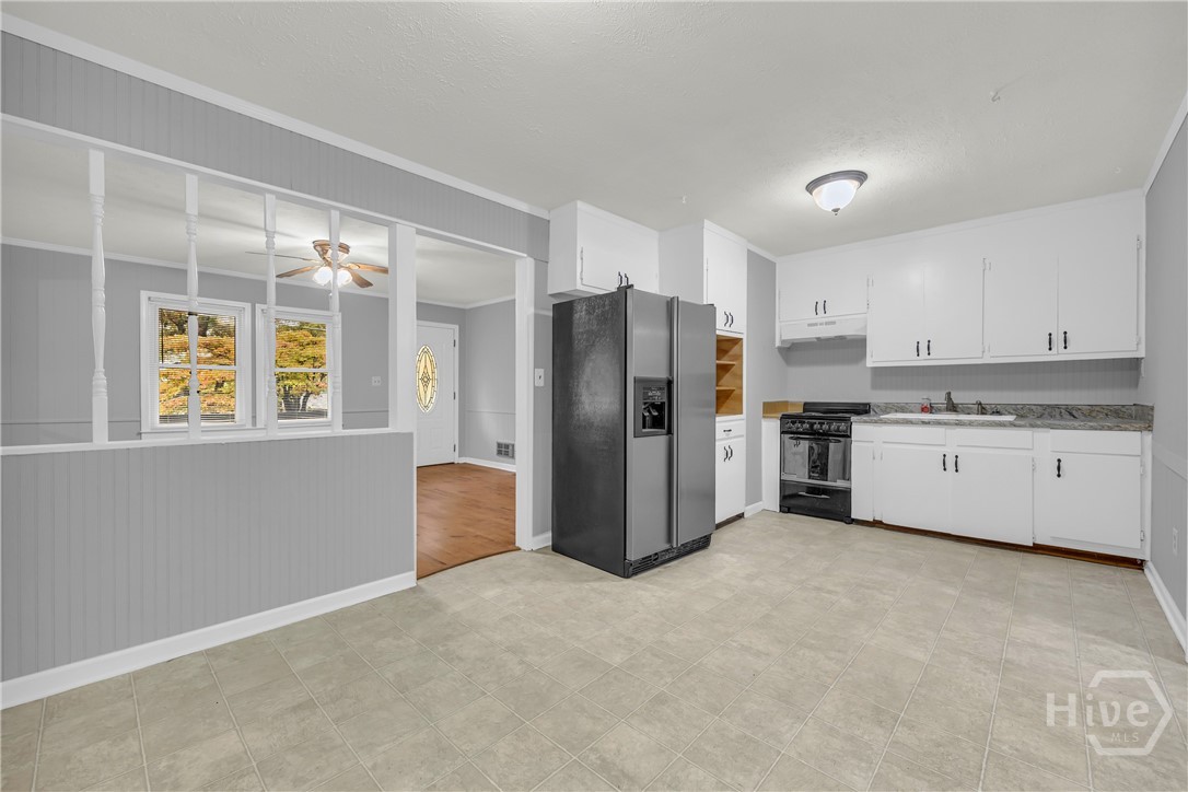 73 Highland Estates Commerce, GA 30529 - Photo 10 of 53