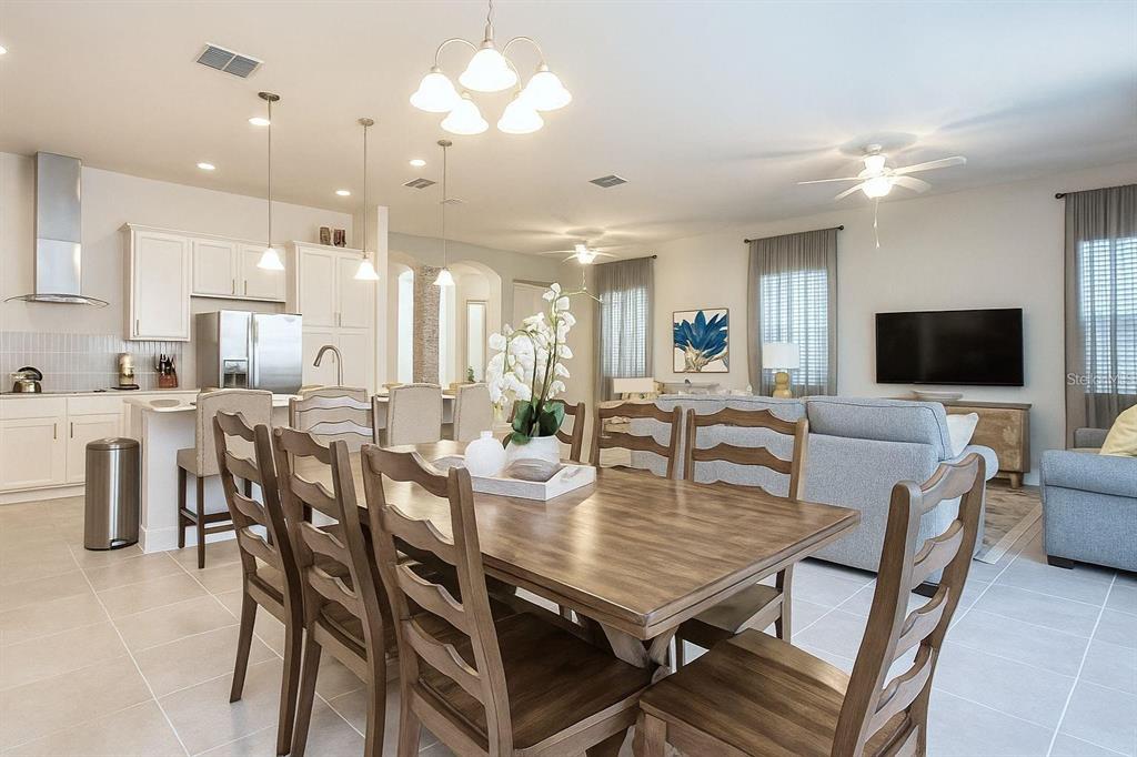 7736 Linkside Loop Kissimmee, FL 34747 - Photo 5 of 28