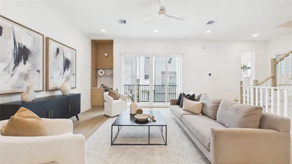 $529,900 | 606 Skyland Terrace Way, Houston, TX 77009