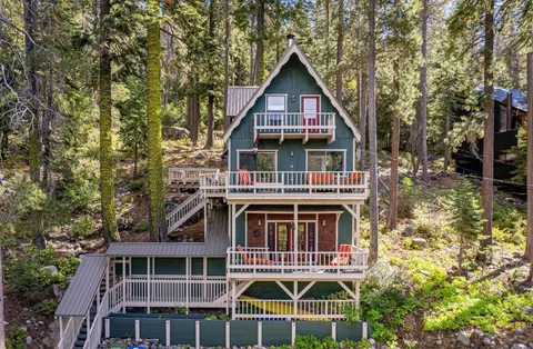 $1,050,000 | 14395 South Shore Drive, Truckee, CA 96161