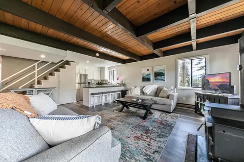 $1,050,000 | 14395 South Shore Drive, Truckee, CA 96161