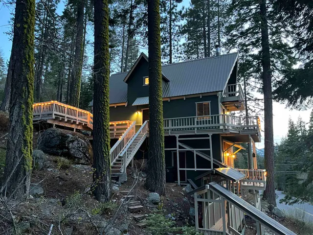 $1,050,000 | 14395 South Shore Drive, Truckee, CA 96161
